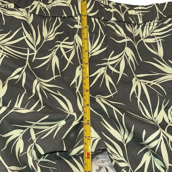 Lands' End Womens Olive Green Leaf Tropical Mid-Rise Chino Pants Ladies Size 16 - Picture 9 of 15